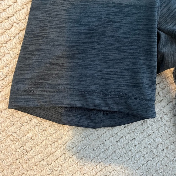 Nike Grey short sleeve shirt - Picture 5 of 7